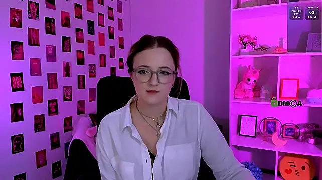 luna_berryy stripchat live cam model