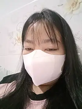 Alice-Xu stripchat live cam model