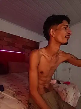 OCamBoy stripchat live cam model