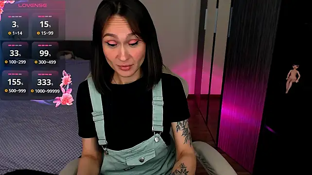 Mel_Lovell__ stripchat live cam model