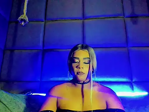 Crystal_ShineSt stripchat live cam model