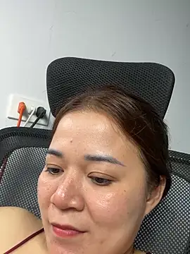 Miu_bong stripchat live cam model