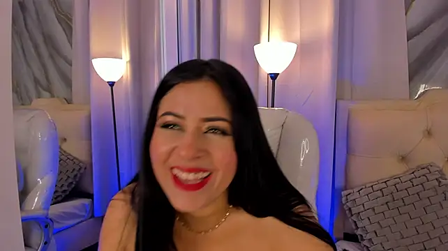 LindaRey1_ stripchat live cam model
