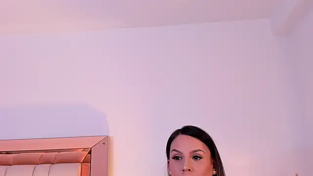 hanna__blonde stripchat live cam model