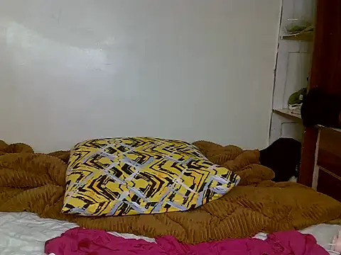 Sinyoritaxx stripchat live cam model