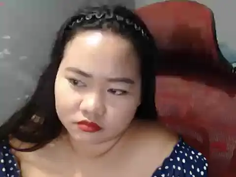 BubbleButtPinay stripchat live cam model