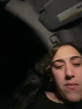 ThicBunz stripchat live cam model