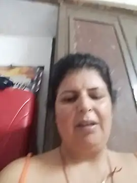 Jann_Riya333 stripchat live cam model