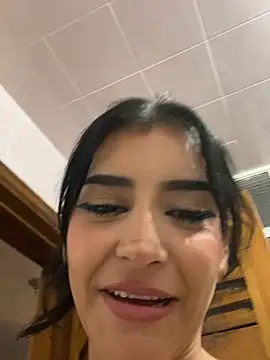 ivy-777 stripchat live cam model