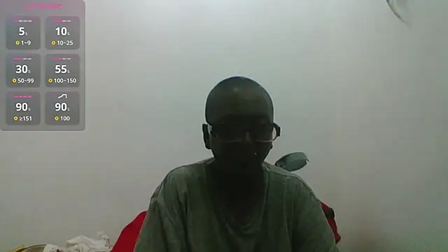 mamakarma1403 stripchat live cam model