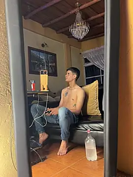 ken_mike_21 stripchat live cam model