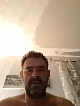 pachapeter stripchat live cam model