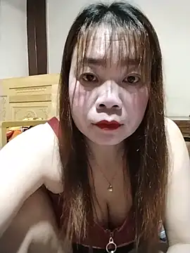 Squirt107 stripchat live cam model