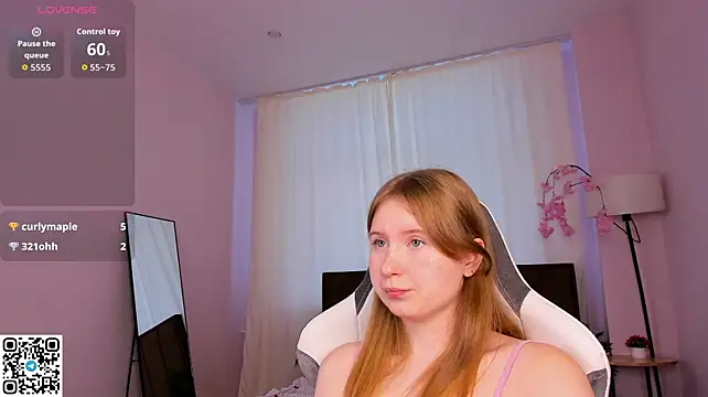 LiliTiny stripchat live cam model