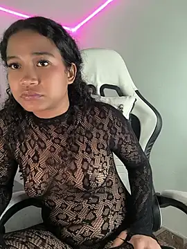 IvoryLady stripchat live cam model