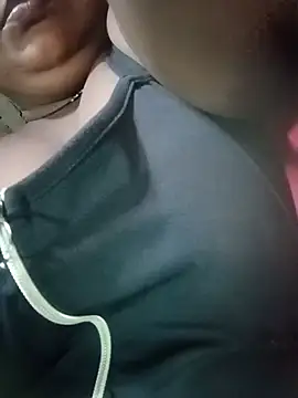 ANIKASINGH99 stripchat live cam model