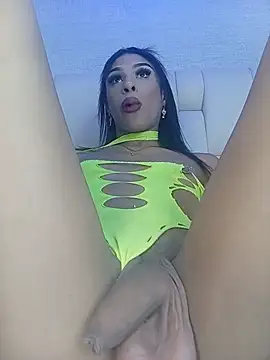 KeitinThompson stripchat live cam model