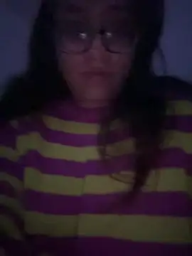 olive2000 stripchat live cam model