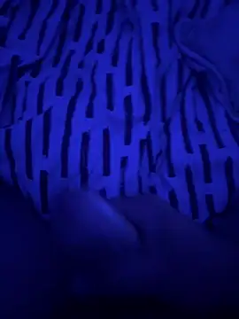 queues_ stripchat live cam model
