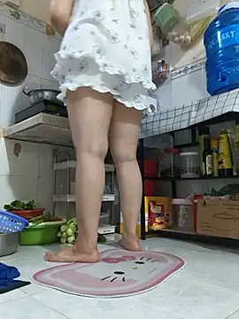 Forever9s stripchat live cam model