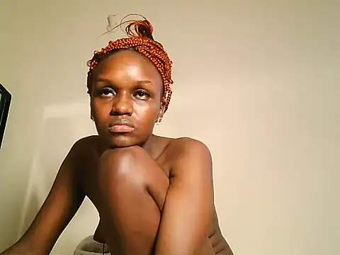Petite_Desire stripchat live cam model