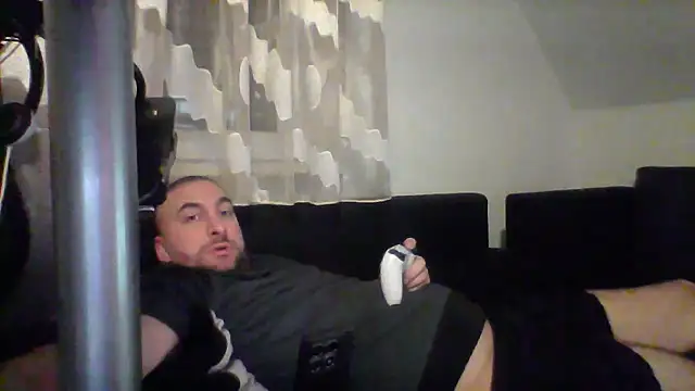 NewyorkDimi stripchat live cam model