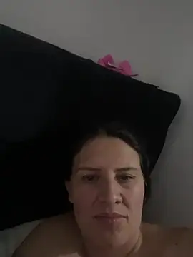 xiomi_milf stripchat live cam model