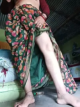 Sonakshi_sinha143 stripchat live cam model