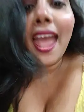hornykhushi321 stripchat live cam model