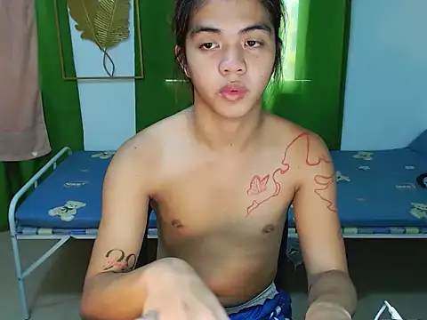 InocentTsYhannaUncut stripchat live cam model