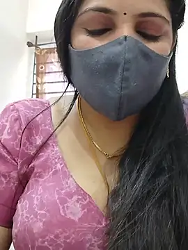 tamilrojaodi stripchat live cam model