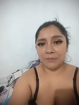 pedazodecoco stripchat live cam model