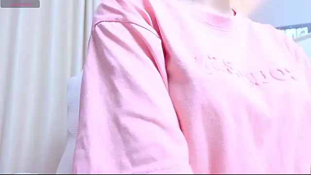 miuu6868 stripchat live cam model