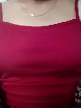 Dior-18 stripchat live cam model
