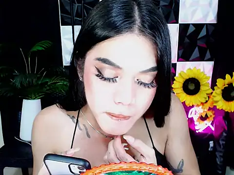 VOLKOVAx stripchat live cam model