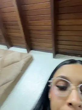 TalianaFerrers stripchat live cam model