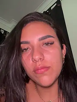 Damnhot26 stripchat live cam model