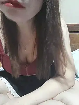 Li-Li12 stripchat live cam model
