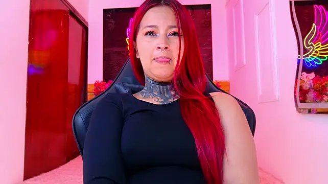 meghan_nill stripchat live cam model