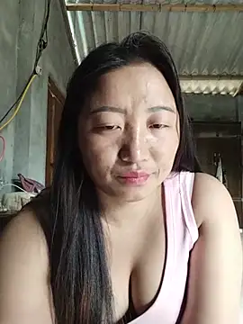 zhen-zo stripchat live cam model