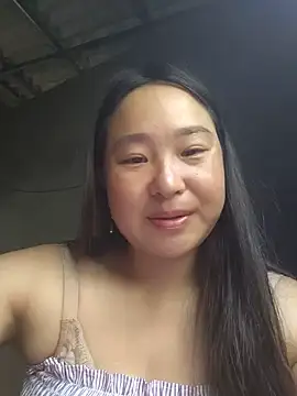 My-mi- stripchat live cam model