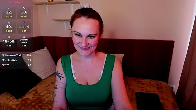 LisaAmoree stripchat live cam model