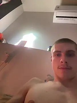 DaddySevenS stripchat live cam model