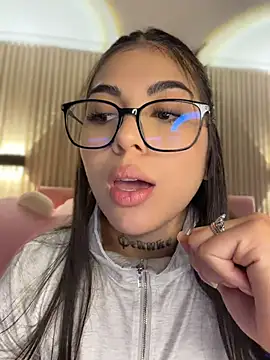 Sarasanders_4 stripchat live cam model