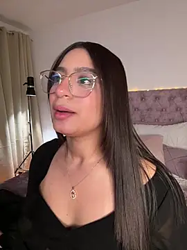 Samantha_e2 stripchat live cam model