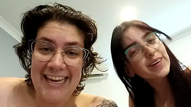 TheBrattyKitten stripchat live cam model