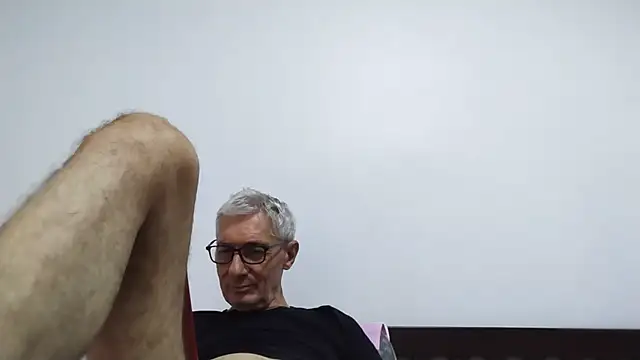 BIGUNCUTHARDCOCK stripchat live cam model