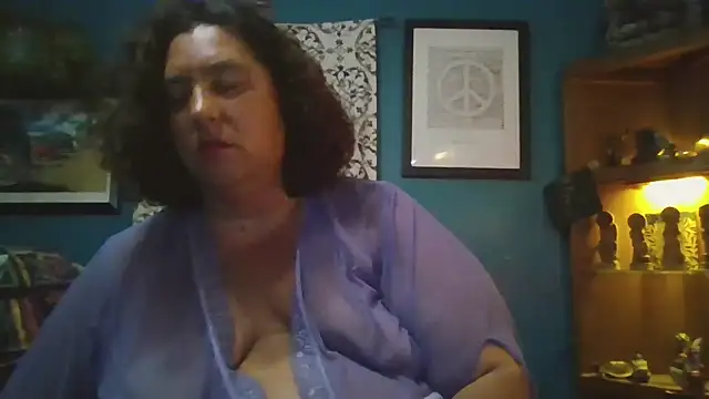 lil-gemini-hippy stripchat live cam model
