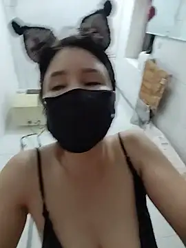 simsim-00 stripchat live cam model