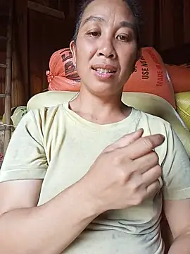 vtmbae stripchat live cam model